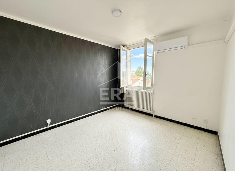 Appartement - 75 m² - 4 pièces