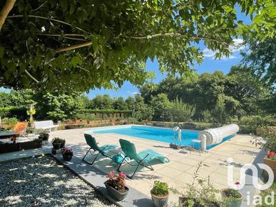 Maison - 170 m² - 7 pièces