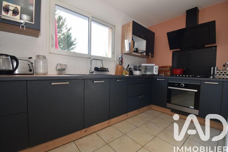 Maison - 92 m² - 4 pièces