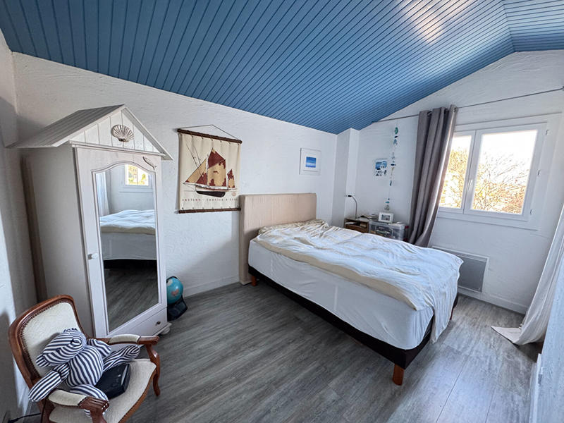 Villa - 167 m² - 6 pièces