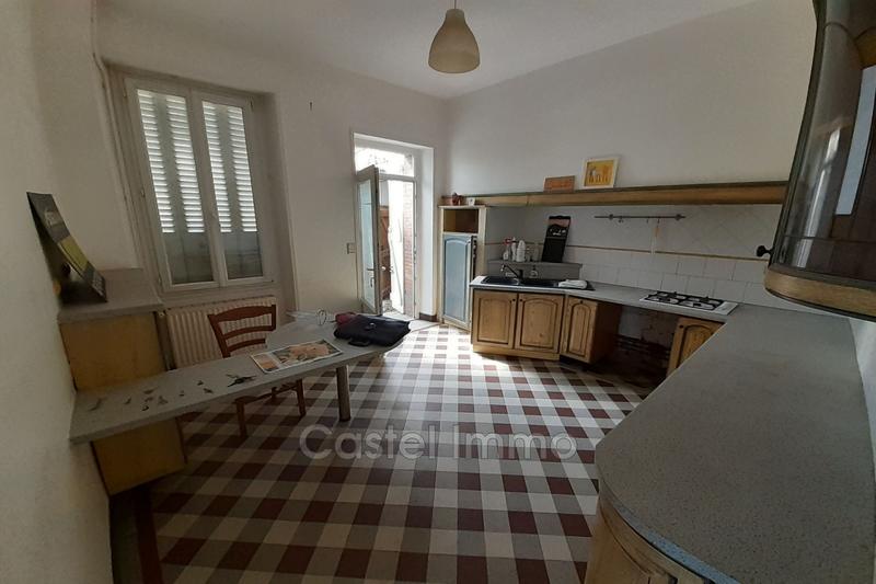 Maison - 197 m² - 14 pièces