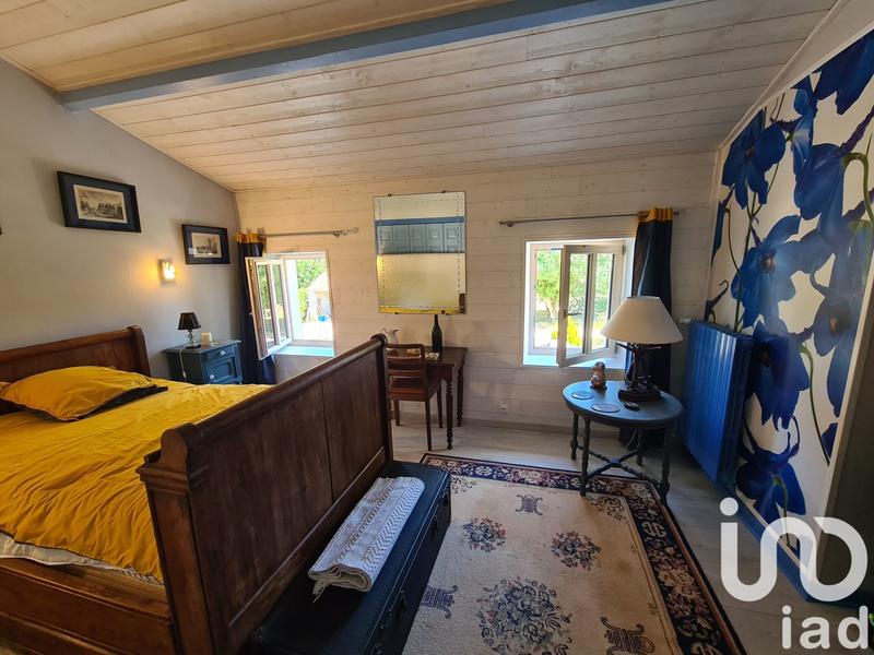 Maison - 248 m² - 8 pièces