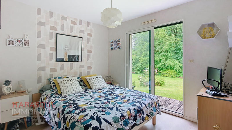 Maison - 139 m² - 8 pièces