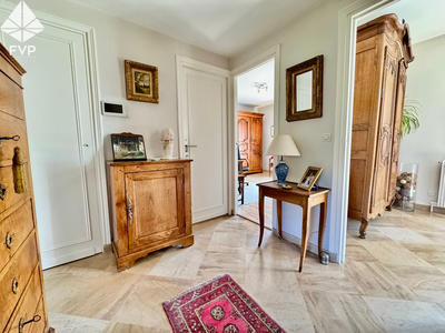 Maison - 178 m² - 6 pièces