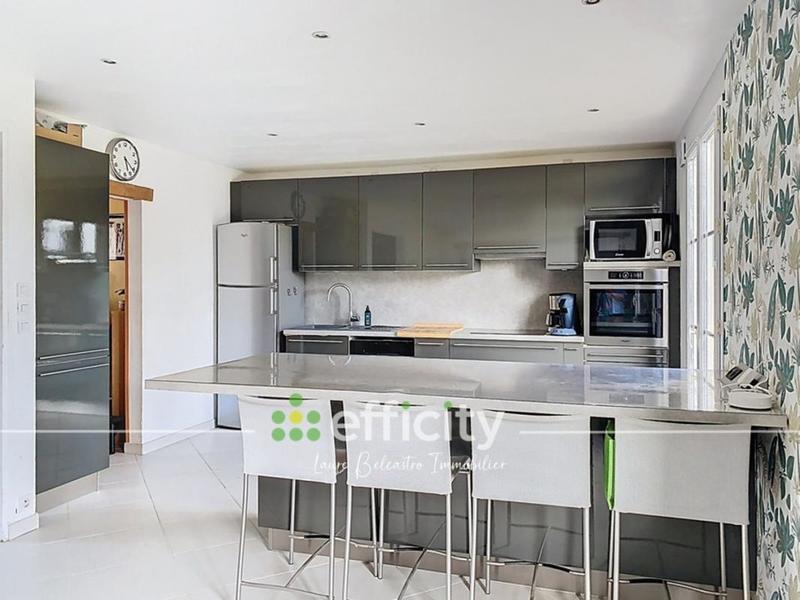 Maison - 130 m² - 6 pièces