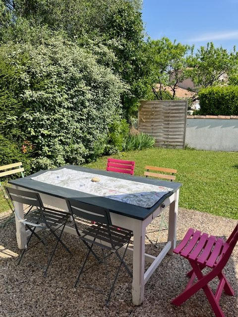 Maison traditionnelle - 90 m² - 4 pièces