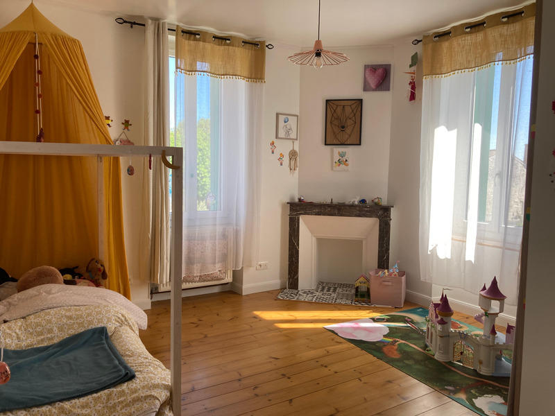 Maison - 198 m² - 4 pièces