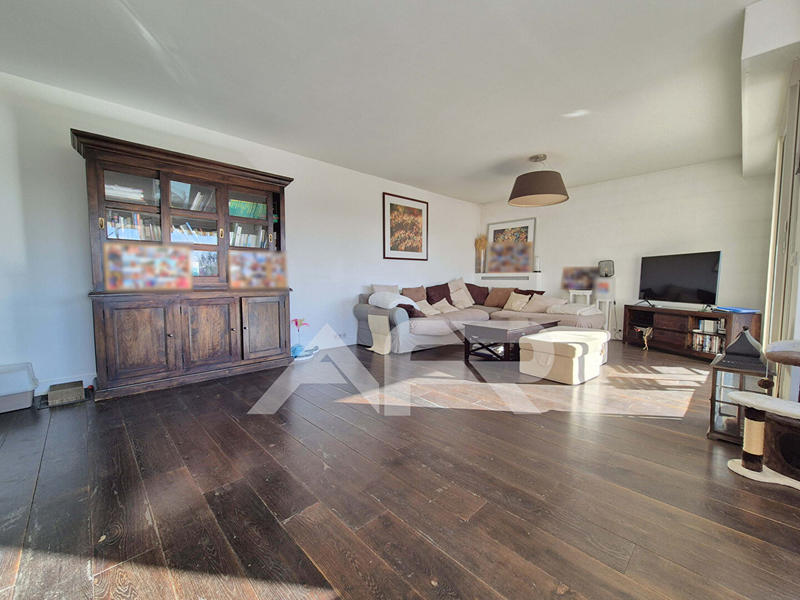 Appartement - 118 m² - 5 pièces