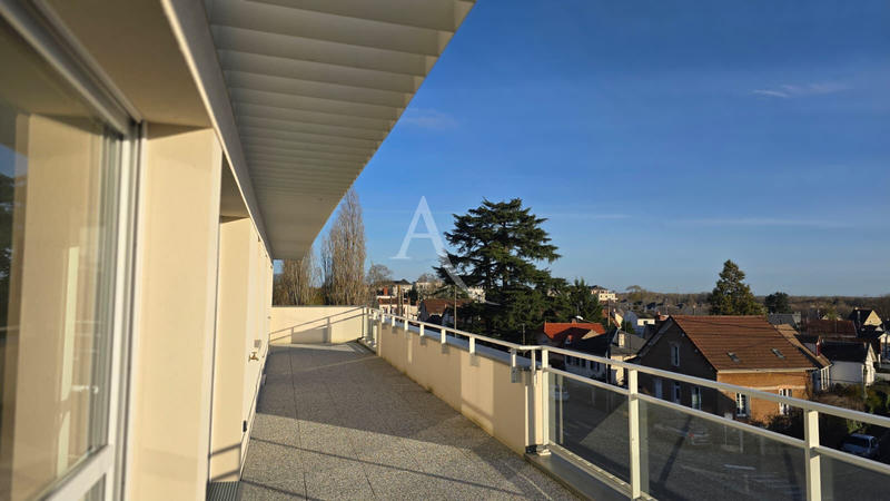 Appartement - 112 m² - 5 pièces