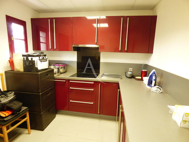 Maison - 171 m² - 6 pièces