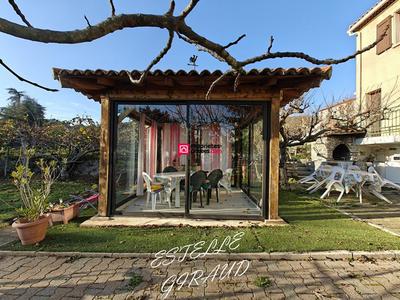 Villa - 226 m² - 7 pièces