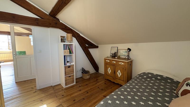 Appartement bourgeois - 76 m² - 3 pièces