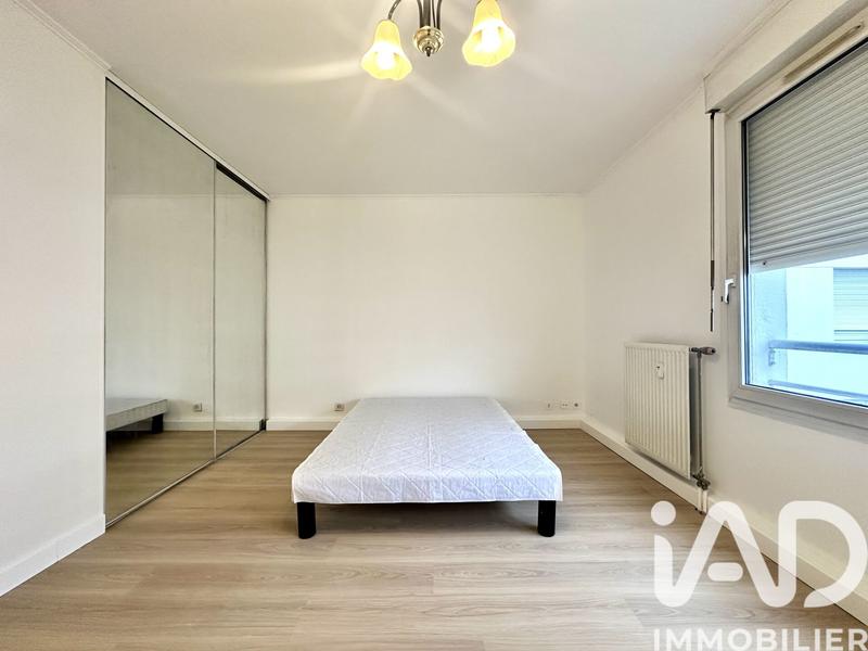 Appartement - 80 m² - 3 pièces