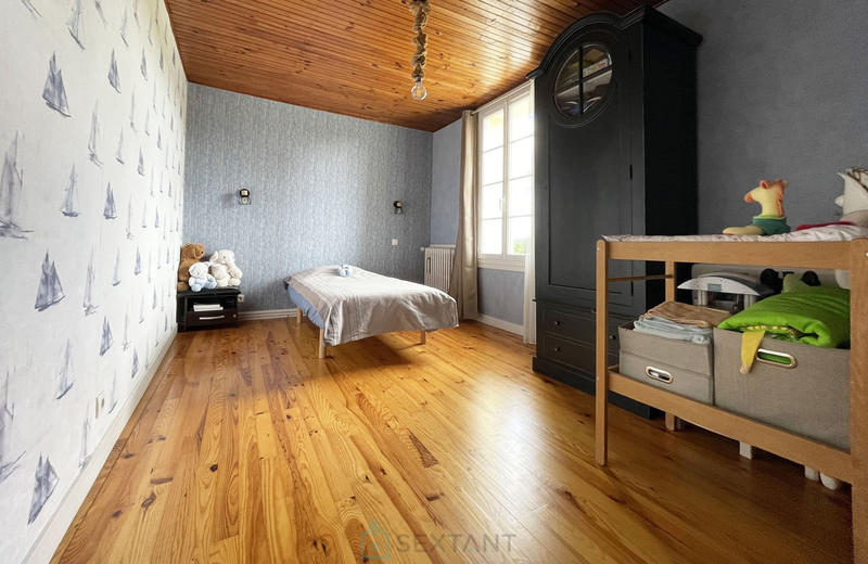 Maison - 166 m² - 6 pièces