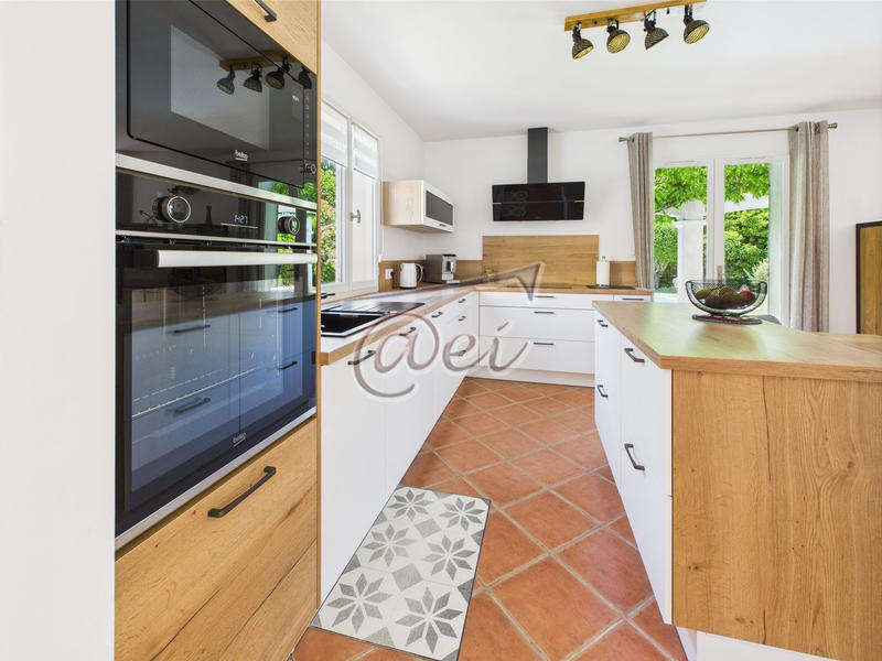 Villa - 150 m² - 6 pièces