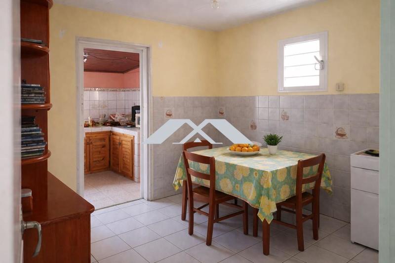 Maison - 103 m² - 5 pièces