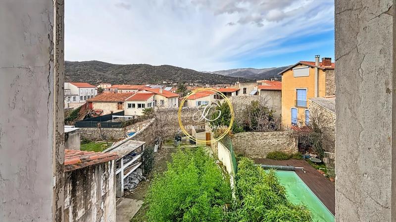 Propriété - 163 m² - 6 pièces