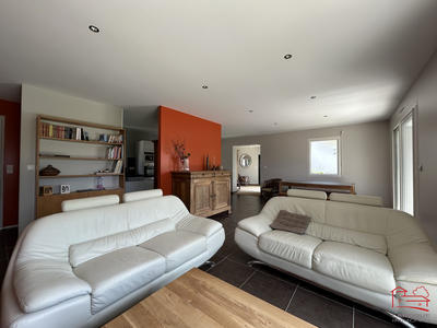 Maison - 145 m² - 6 pièces