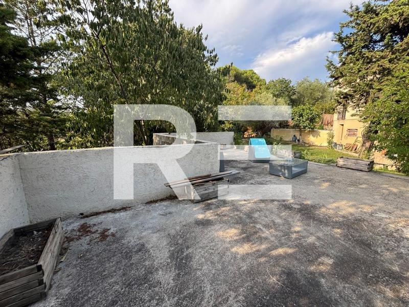 Maison - 112 m² - 7 pièces