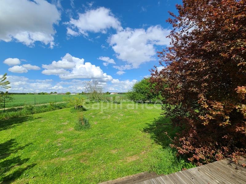 Maison - 244 m² - 8 pièces