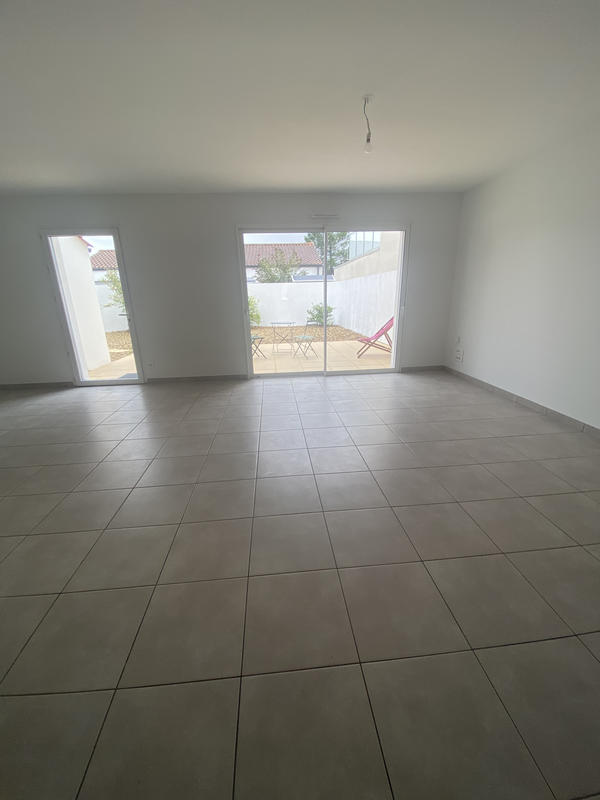 Maison - 94 m² - 5 pièces