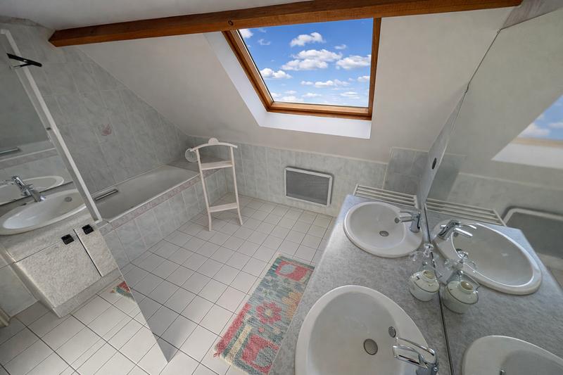 Maison - 115 m² - 6 pièces