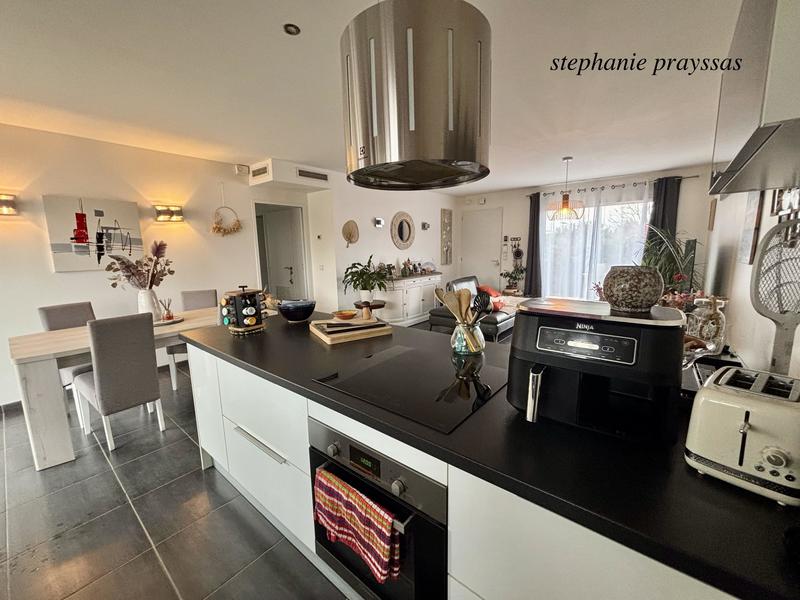 Maison - 85 m² - 4 pièces