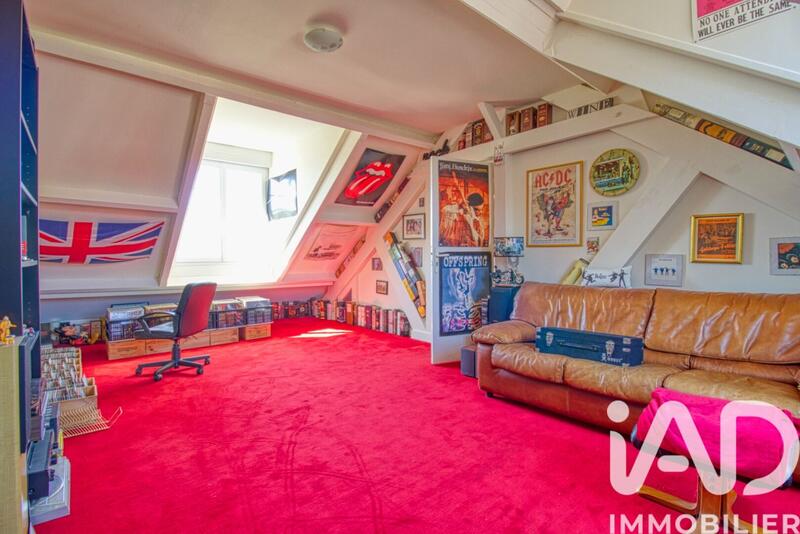 Maison - 150 m² - 8 pièces