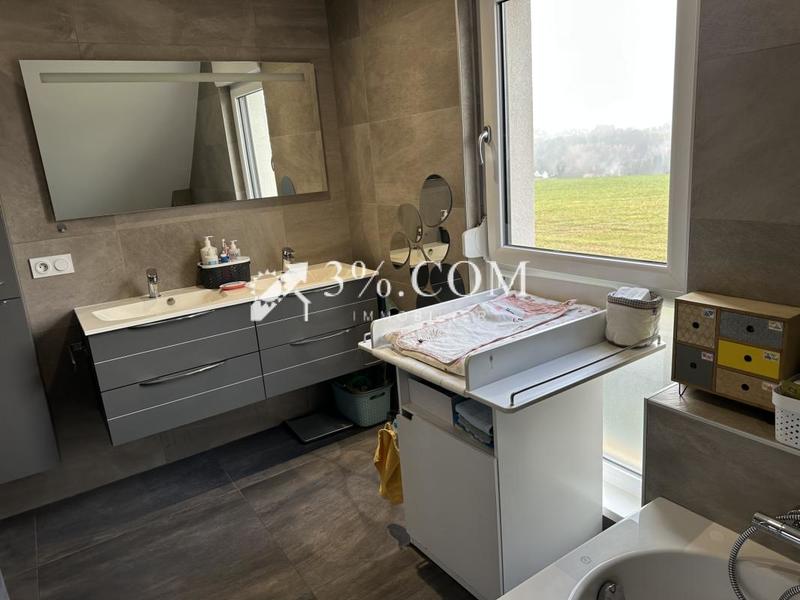 Maison - 127 m² - 4 pièces