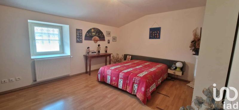 Maison - 366 m² - 7 pièces