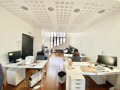 Bureau - 229 m²