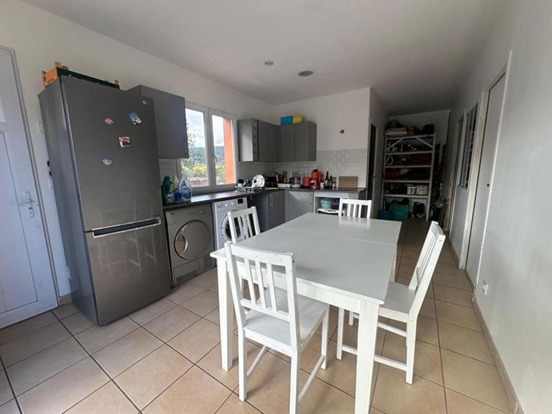 Maison - 98 m² - 4 pièces