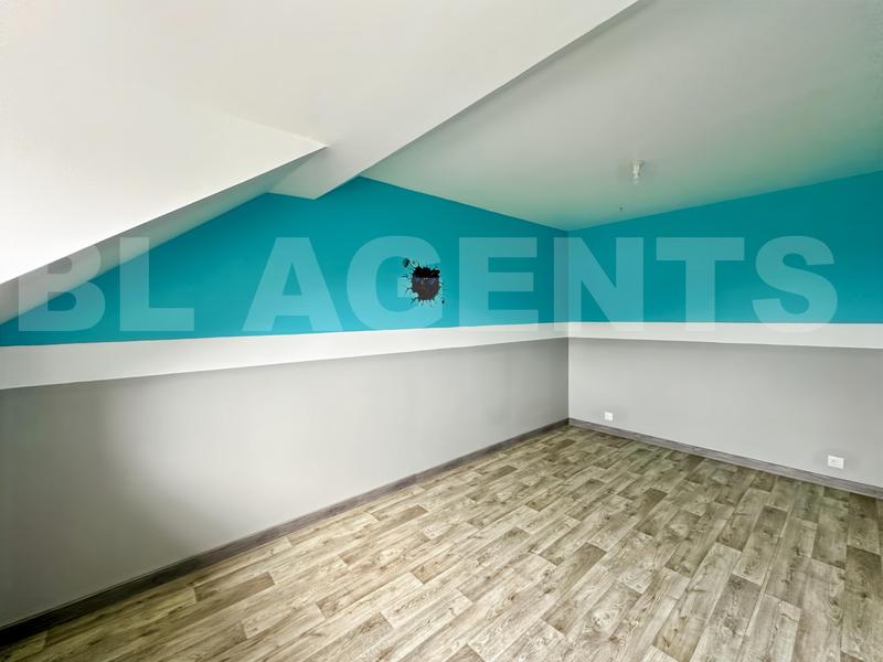 Maison - 102 m² - 6 pièces