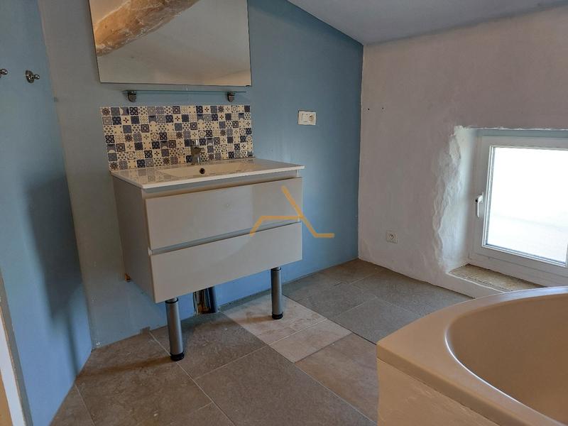 Maison de village - 83 m² - 4 pièces