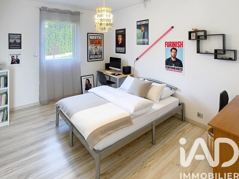 Maison - 151 m² - 7 pièces