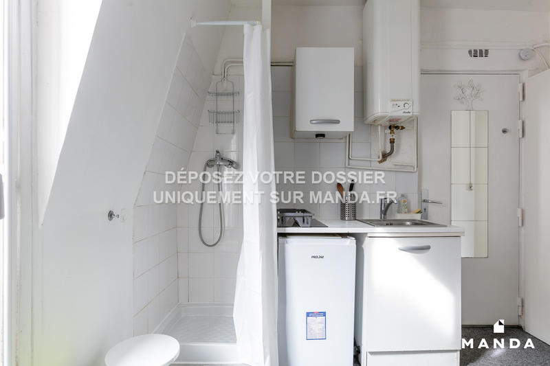 Studio - 12 m² - 1 pièce