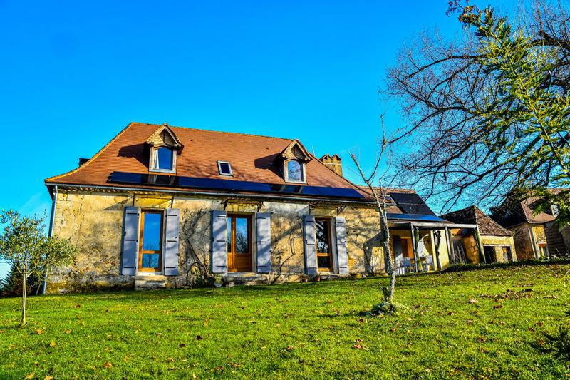 Ferme - 280 m² - 8 pièces