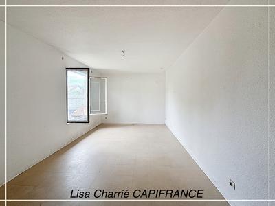 Immeuble - 140 m² - 6 pièces