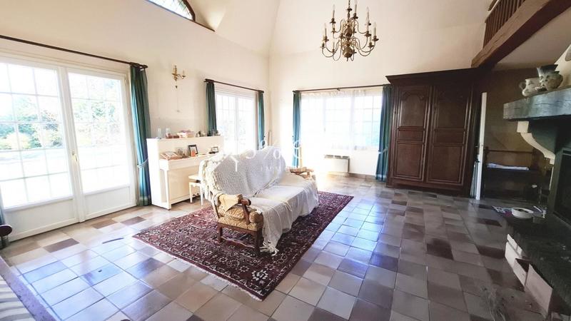 Pavillon - 185 m² - 8 pièces