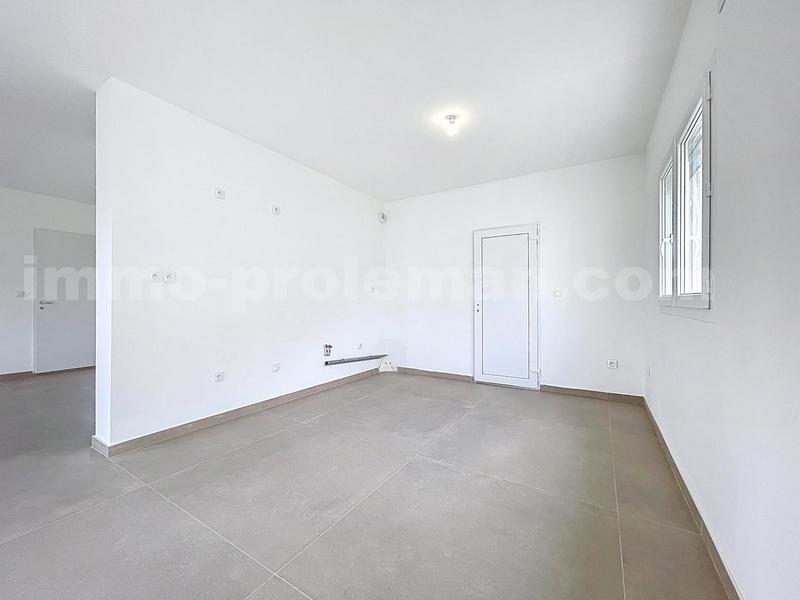 Maison - 94 m² - 5 pièces