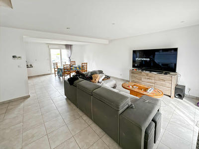 Maison - 106 m² - 6 pièces