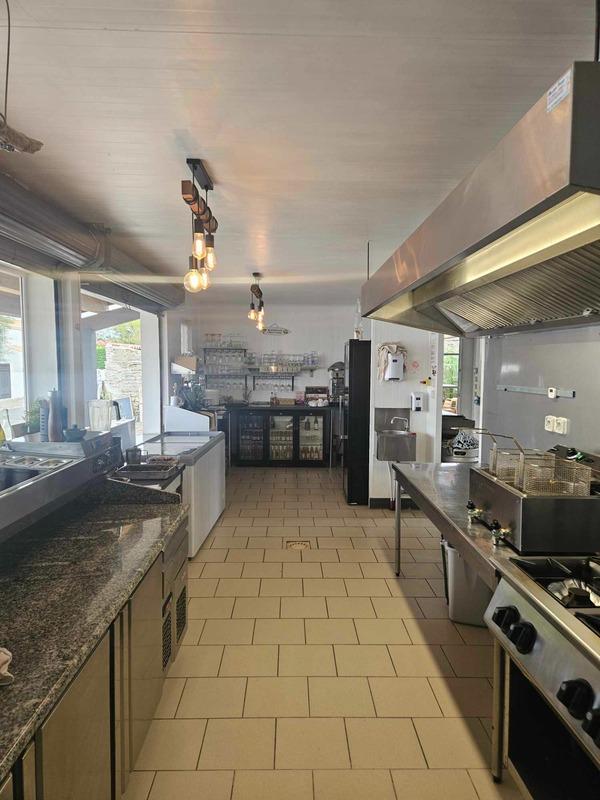 Fonds de commerce - 165 m²