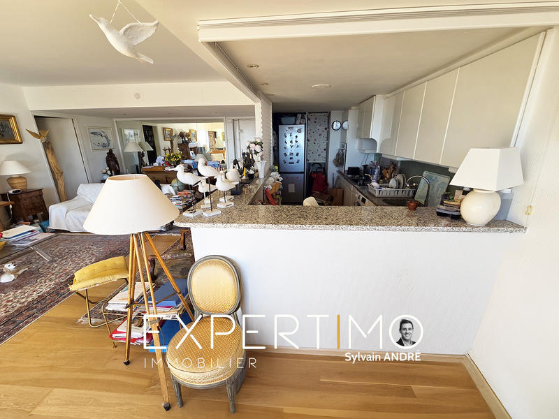 Appartement - 92 m² - 4 pièces