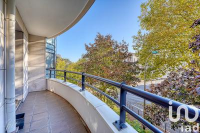 Appartement - 100 m² - 5 pièces