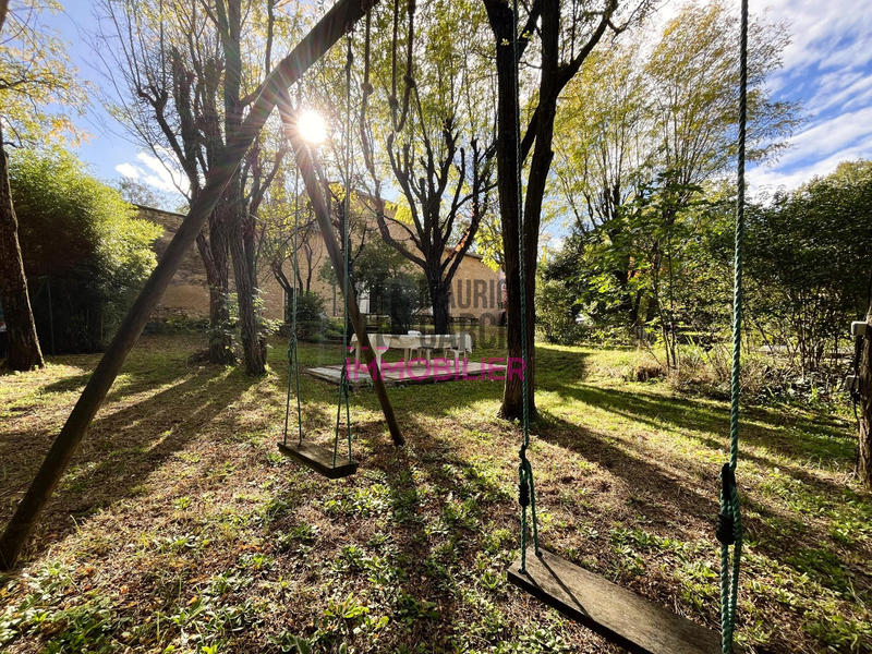 Maison - 269 m² - 6 pièces