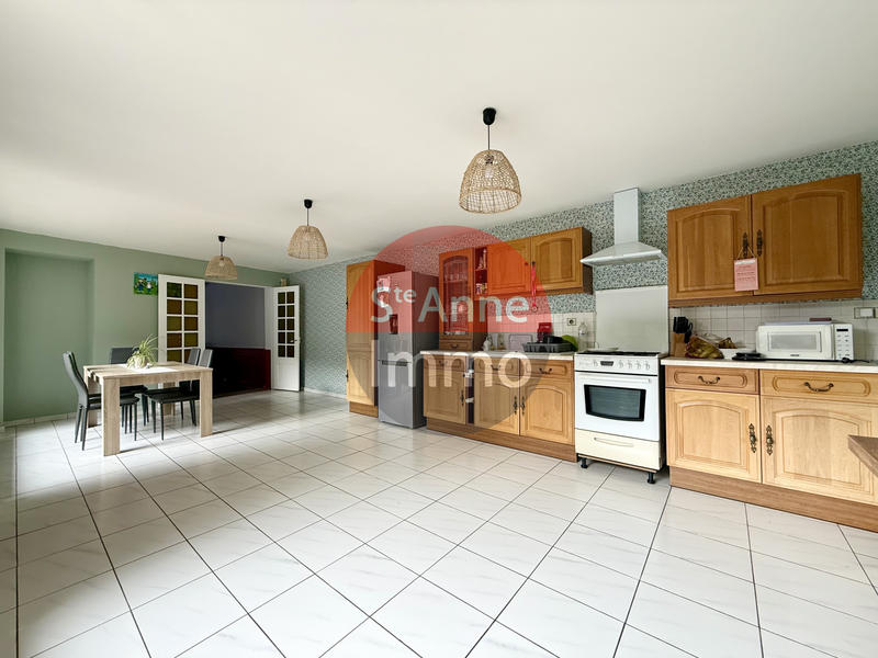 Maison - 175 m² - 7 pièces