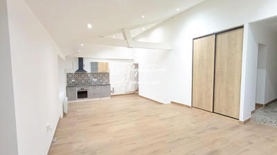 Maison - 74 m² - 3 pièces