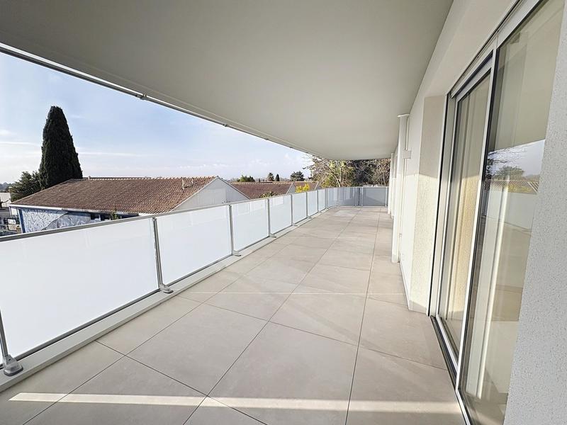 Appartement - 125 m² - 3 pièces