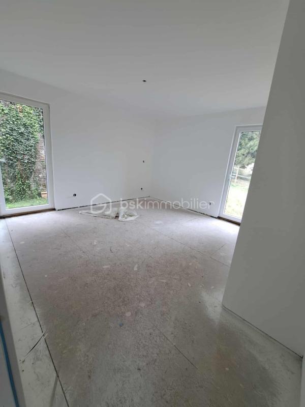 Maison - 190 m² - 5 pièces