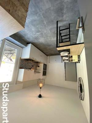 Chambre - 9 m² - 1 pièce